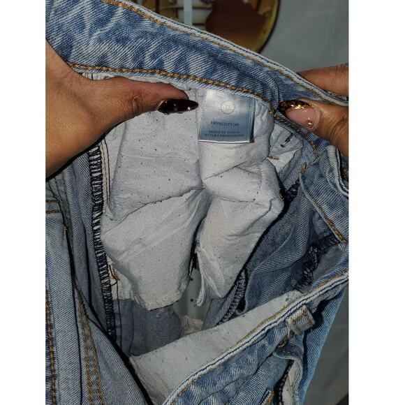 Fashion Nova Women’s Light Blue Distressed Ripped Denim Jeans Size 13 - Picture 5 of 6